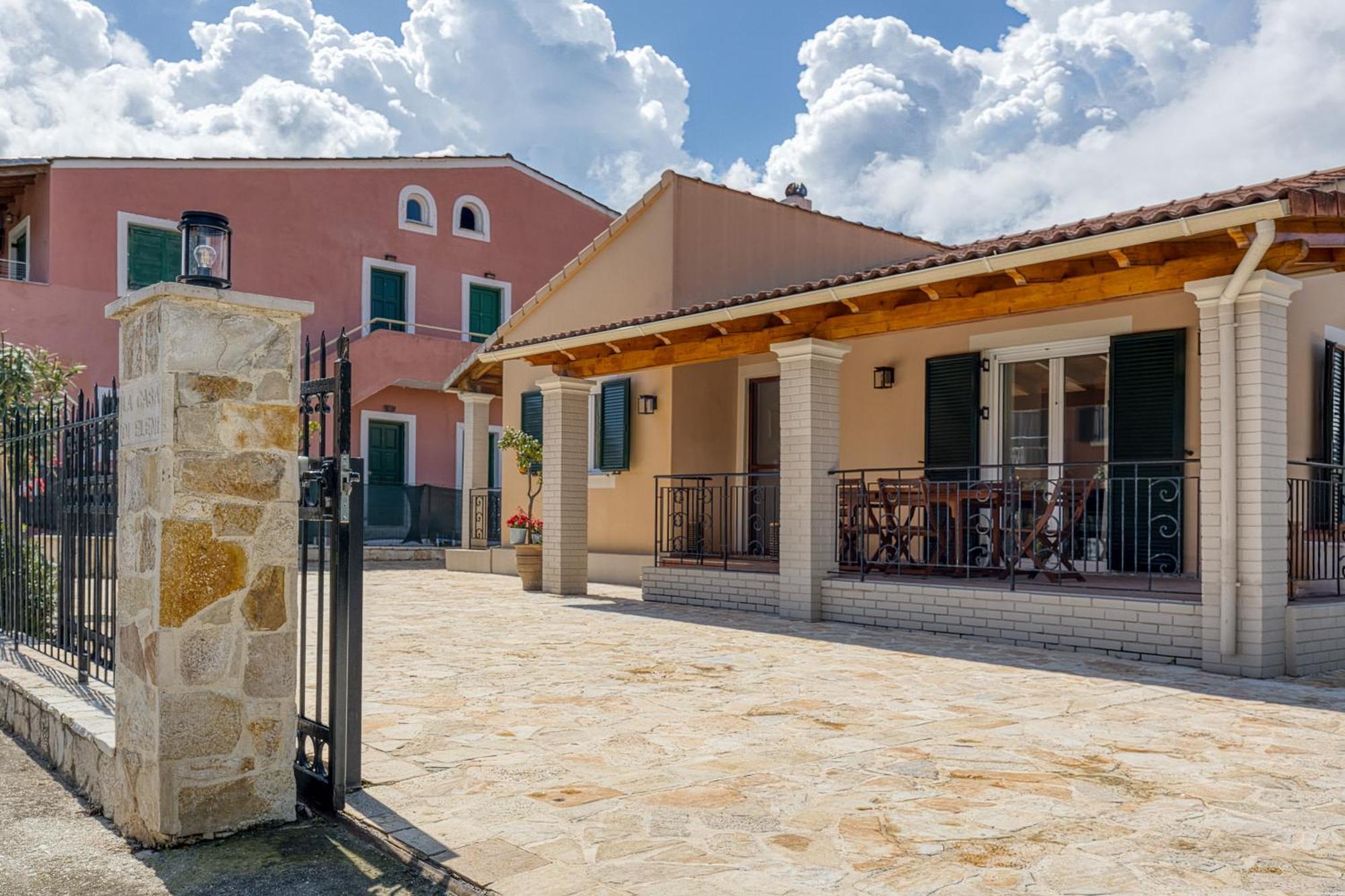 La Casa Di Eleni Villa Acharavi  Exterior photo